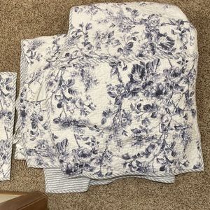 Sonoma king/California king quilt set